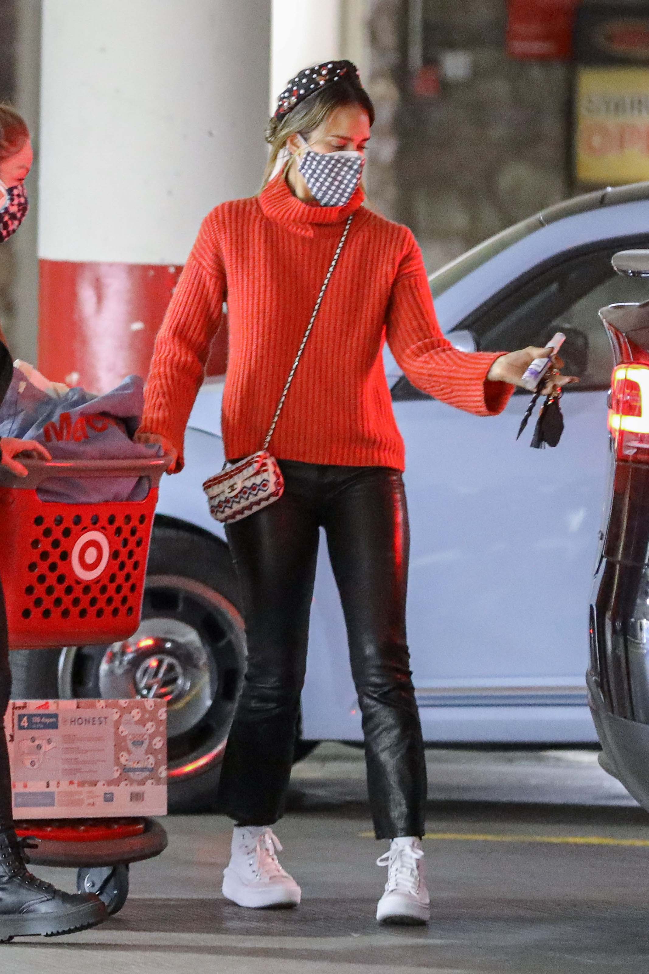 Jessica Alba seen at Christmas shopping at Target discount store in Hollywood