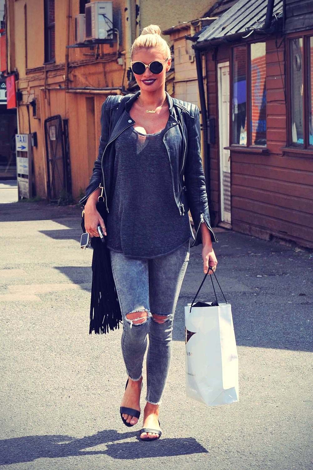 Chloe Sims out in Brentwood