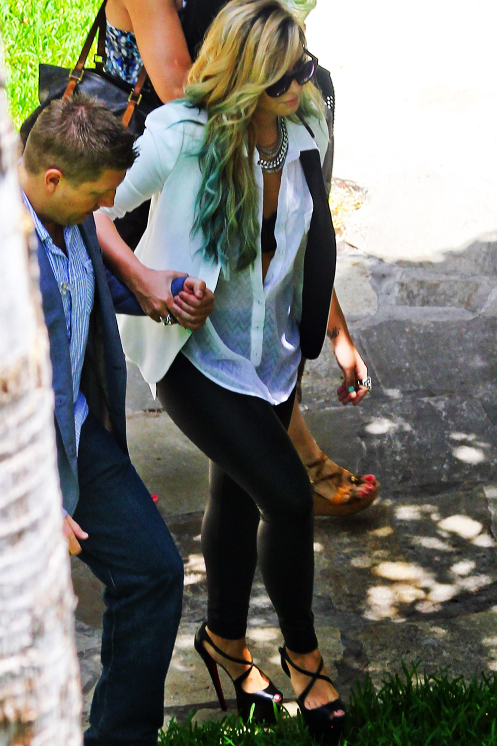 Demi Lovato heads to the hotel
