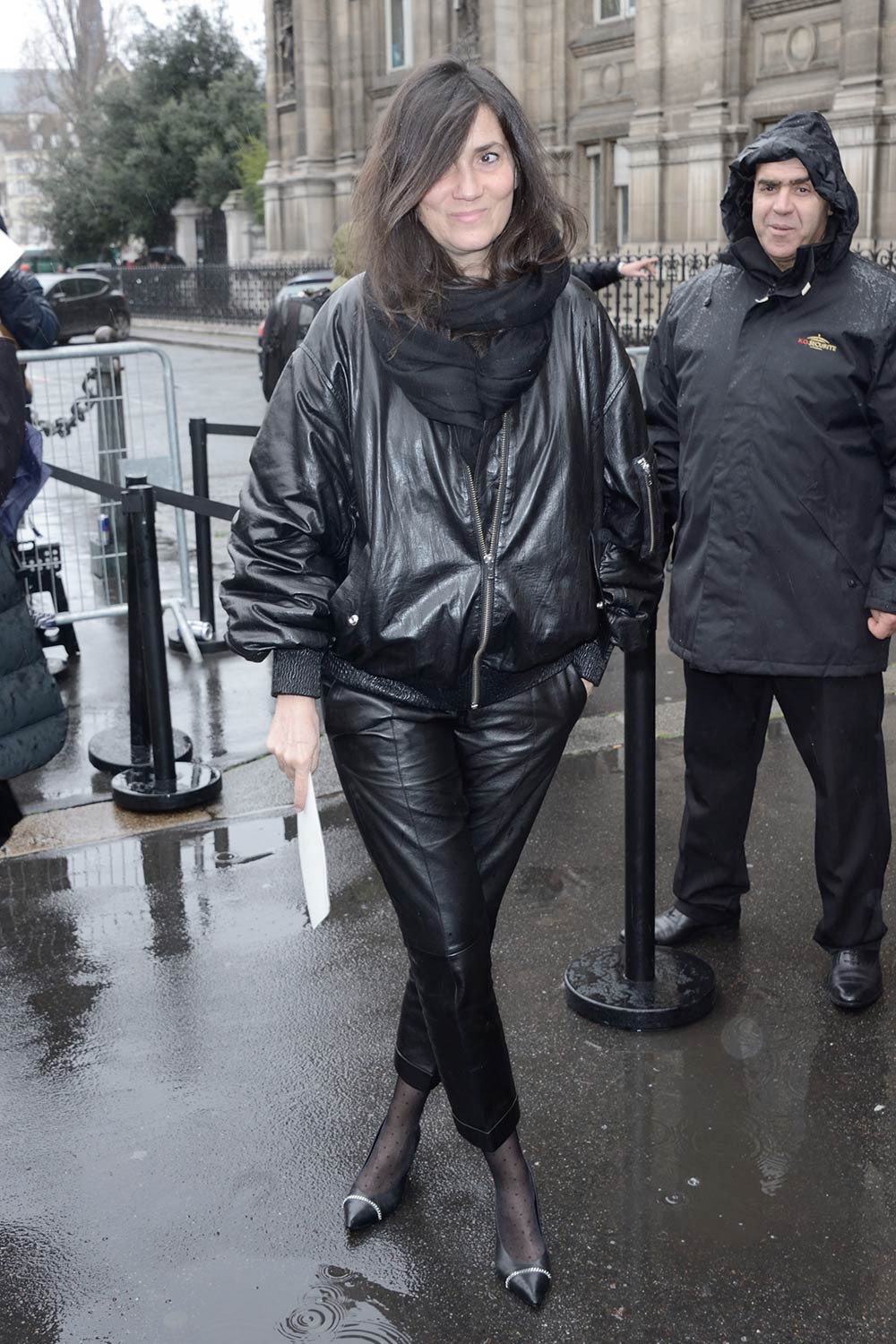 Emmanuelle Alt arriving at the Lanvin Show