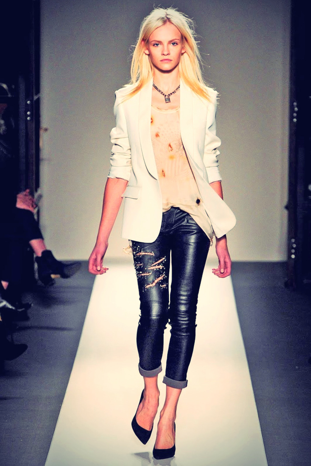 Ginta Lapina leather mix