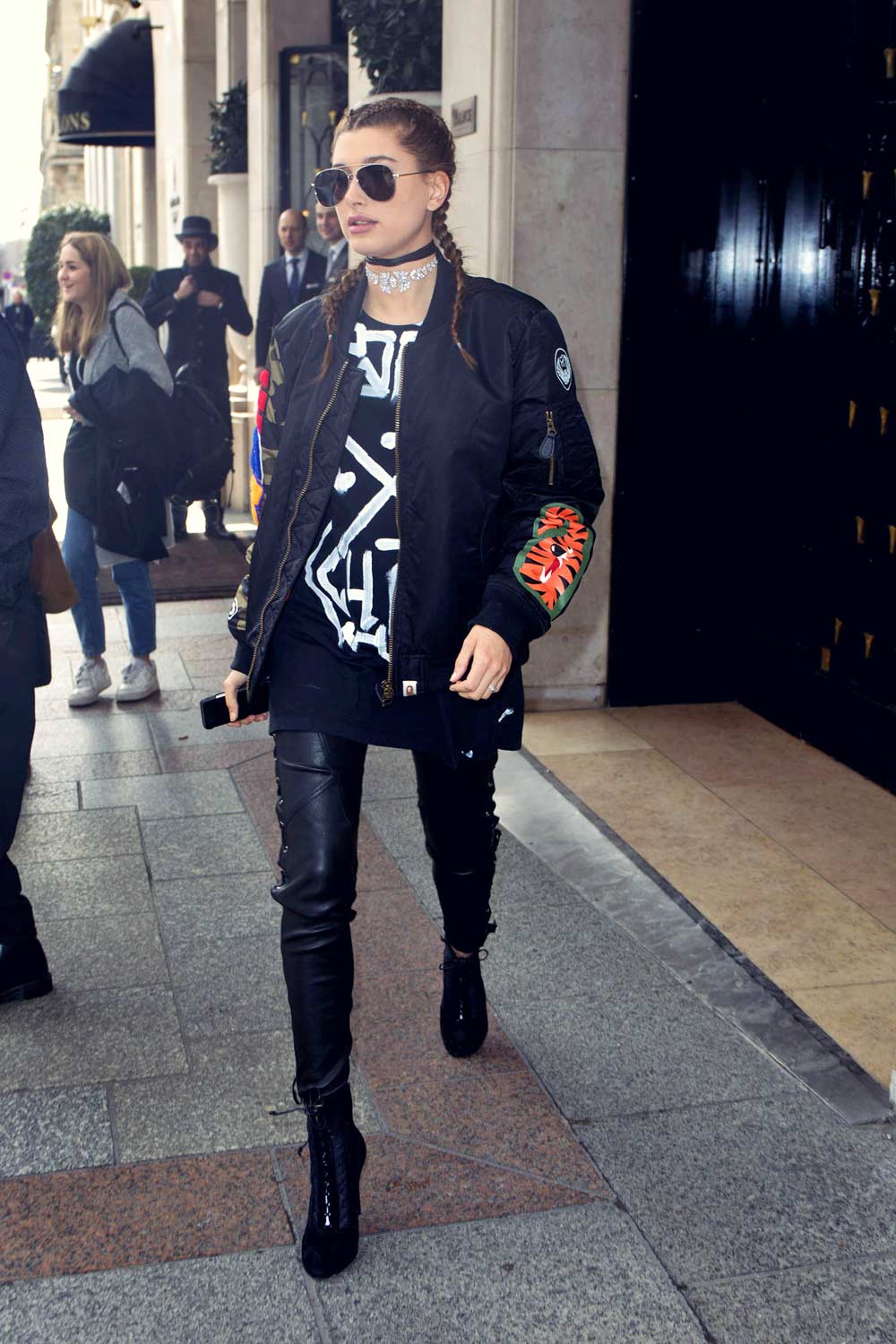 Hailey Baldwin leaving the George V Hotel