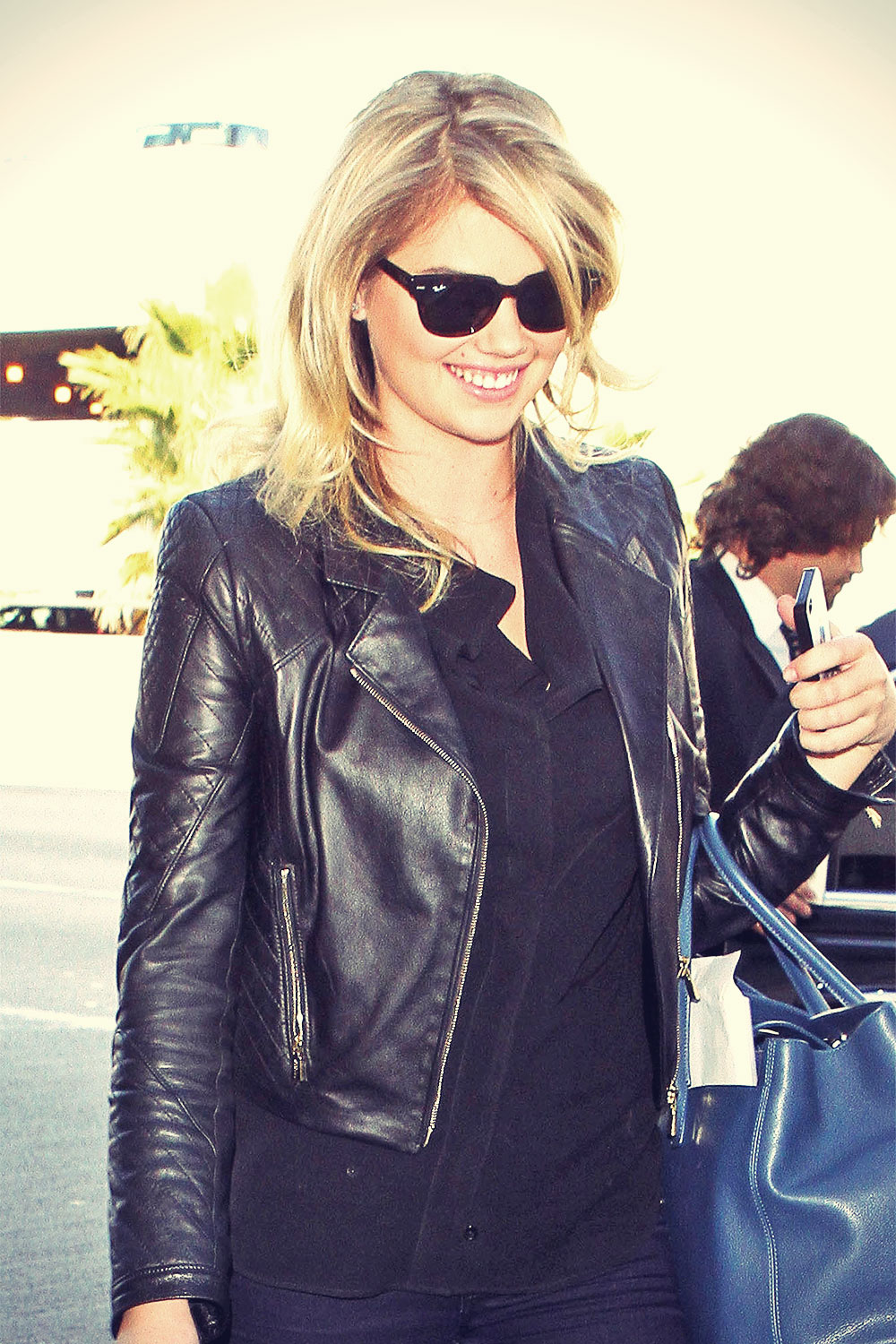 Kate Upton at LAX  in Los Angeles