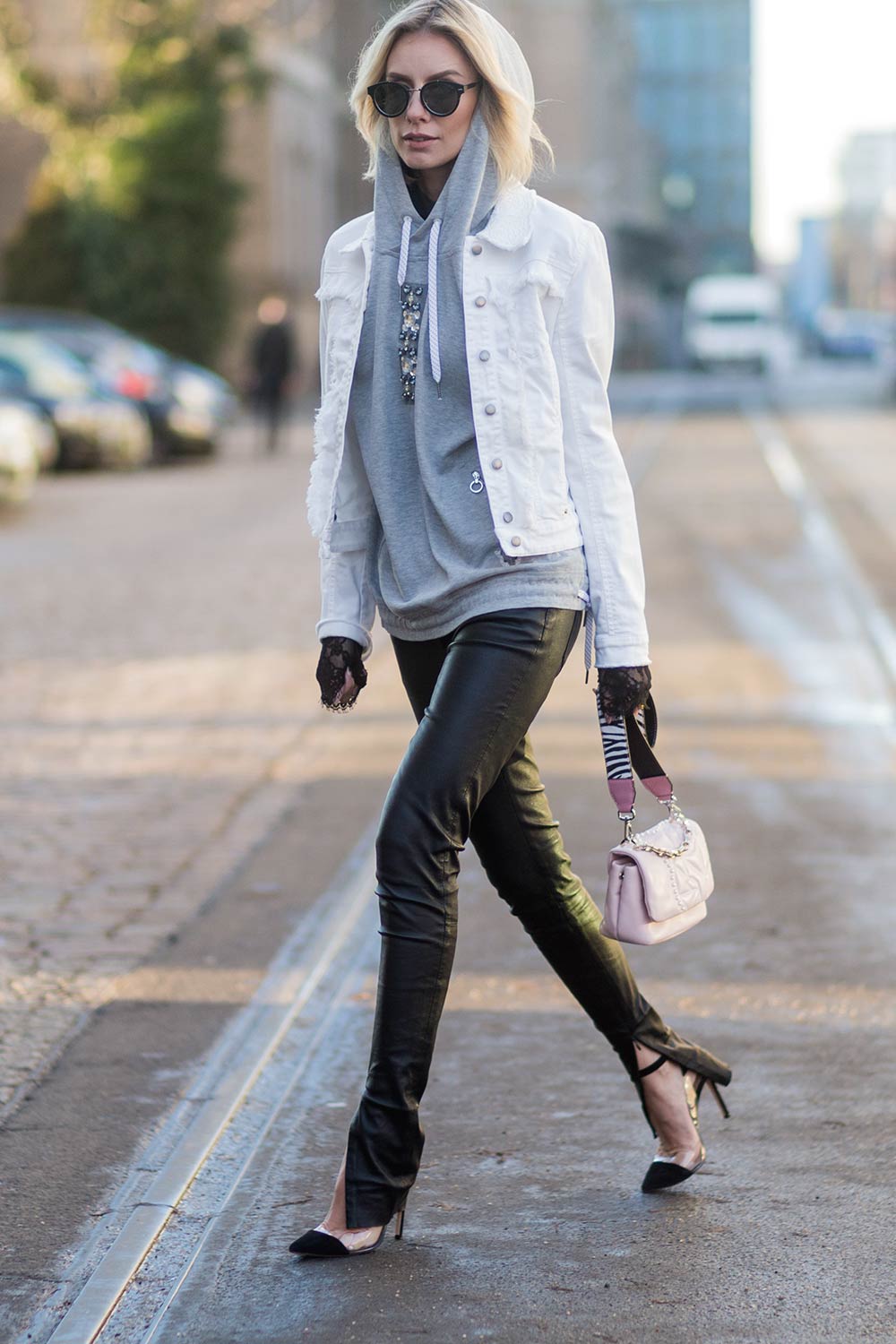 Lisa Hahnbueck street style in Berlin