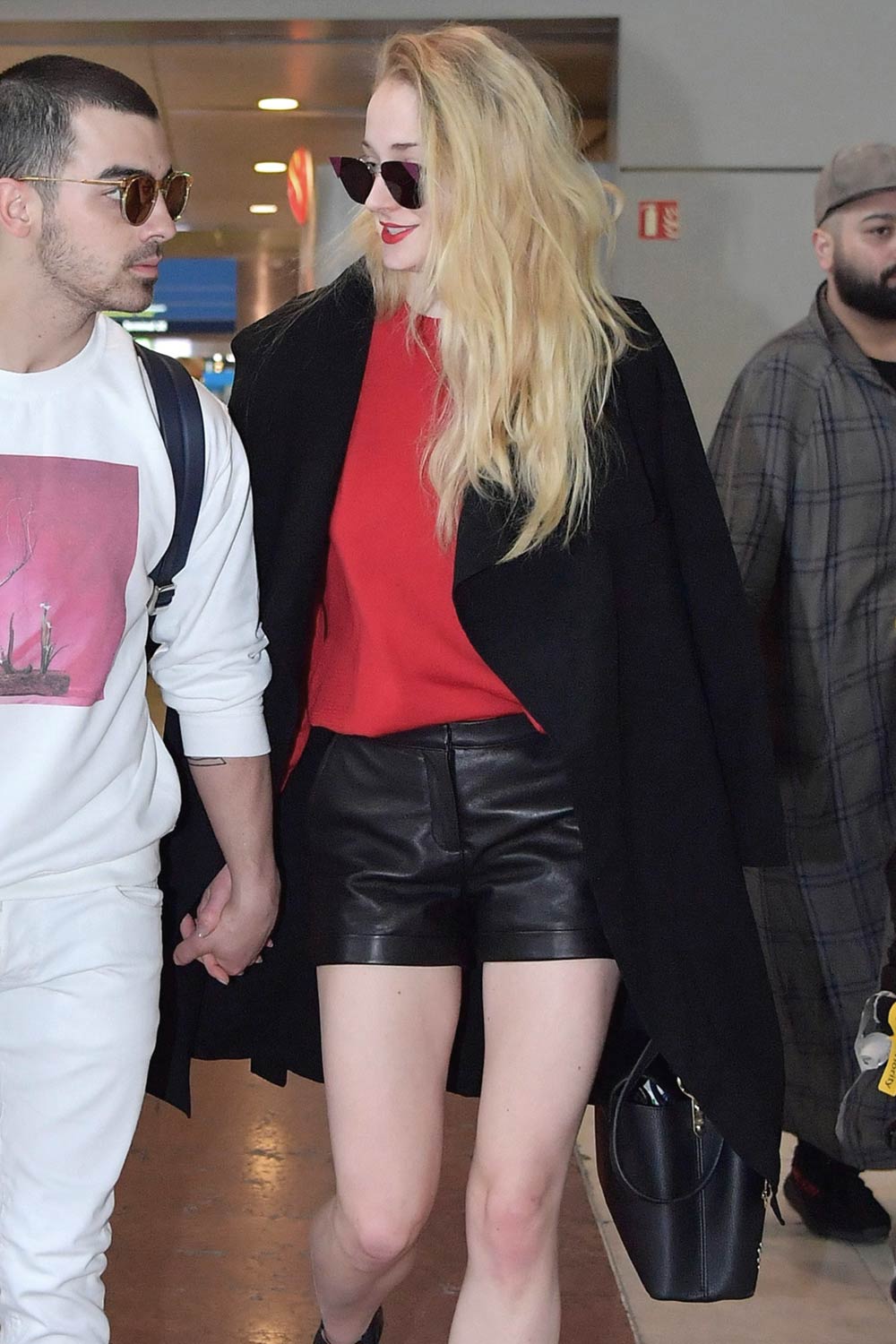 Sophie Turner arrives in Paris