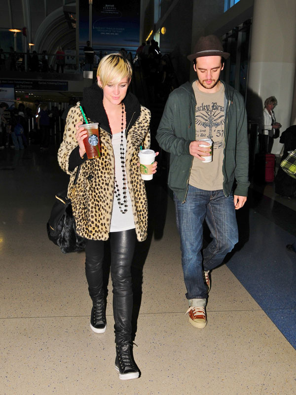 Ashlee Simpson At LAX Airport Los Angeles